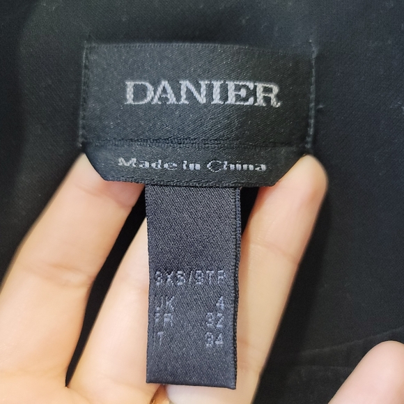 Danier Black Utility Vest - Size 3XS (fits XS) - Picture 3 of 7